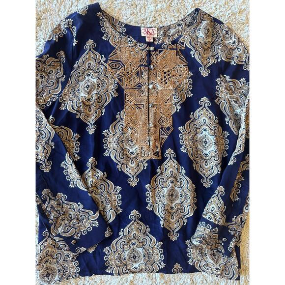 AKA New York 100% Silk Shirt - Picture 5 of 8